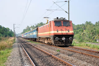 Bomb threat Sabari Express train
