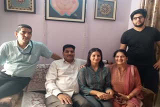 Ishita daughter of policeman parents scored in UPSC got 8th rank