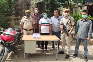 Sharp shooter of Neeraj Bawania and Naveen Bali gang arrested