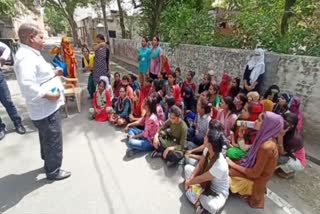 reopened on the instructions of the Collector,  girl students protest in bharatpur