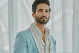 IIFA 2022, IIFA 2022 celebrities, shahid kapoor, shahid kapoor latest photos, shahid kapoor instagram, iifa awards 2022, iifa award winners, iifa 2022 host, iifa 20222 venue, iifa 2022 abu dhabi