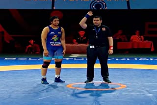 Sakshi Malik won gold  Sakshi Malik  grabs first international  UWW Ranking Series  Wrestling  पहलवान साक्षी मलिक  कजाखस्तान  यूडब्ल्यूडब्ल्यू रैंकिंग सीरीज इवेंट  भारतीय महिला पहलवान  मानसी अहलवात  दिव्या काकरण  खेल समाचार  Indian Female Wrestler  Mansi Ahlawat  Divya Kakaran  Sports News