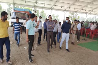 Registration center built at Pantdeep Maidan for the convenience of the passengers