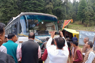Bus for Shikari Devi