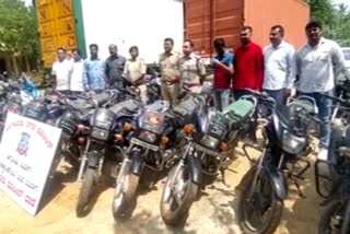 Two-wheelers confiscated by the accused