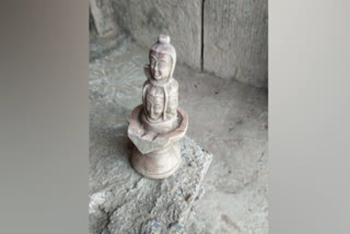 Panchmukhi Shivling sculpture found in Chandrapur