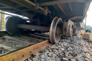 goods train derailed in Bilaspur