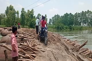 अमरोहा में रामगंगा पोषक नहर का पैंटून पुल टूटा, 15 गांवों का आवागमन ठप