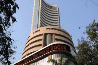 Sensex, Nifty end lower for third straight session; RBI policy in focus