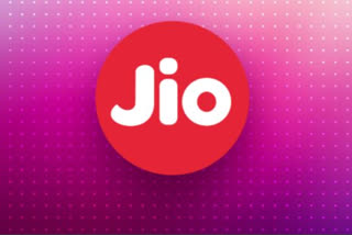 Jio launches 4G mobile connectivity on Ladakh's famous Pengong Lake