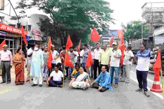 tripura-cpim-blockades-vip-road-after-party-workers-came-under-attack