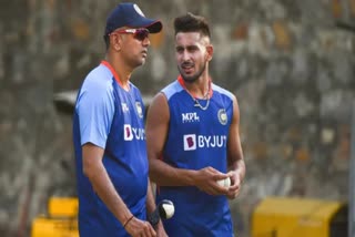 Umran might have to wait for his debut  hints Dravid  Umran malik dravid  umran khan maiden call up for indian team  ഉമ്രാന്‍ മാലിക്ക് രാഹുല്‍ ദ്രാവിഡ്  ഉമ്രാന്‍ മാലിക്ക് അരങ്ങേറ്റം  Umran malik Debut for india  india vs south africa