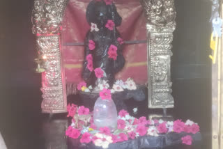 Spatika Shivling