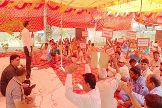 health workers protest in hisar