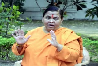 Uma Bharti again Chaupal outside liquor shop