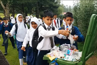 cleanliness-drive-held-by-pvt-school-children-in-pahalgam