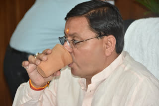 CM Pushkar Dhami drank tea