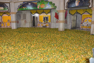 1.25 lakh mango prasad offered in Brajdham