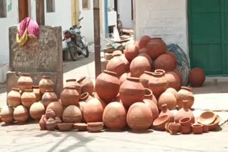 Miscreants ran away with pot in Panna