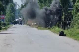 IED blast  on Srinagar-Baramulla highway