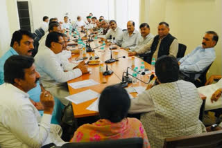 Himachal Congress meeting in Chandigarh