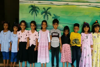 Knr1-kl-irattakuttykal-7211098  twins students in chengalayi mlp school kannur  chengalayi m l p school  kannur news  twins students from kannur  ഇരട്ടക്കുട്ടികളാല്‍ സമ്പന്നമായ കണ്ണൂരിലെ ഒരു സ്‌കൂൾ  ചെങ്ങളായി എം എൽ പി സ്‌കൂളിലെ ഇരട്ടക്കുട്ടികള്‍