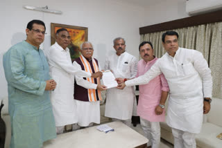 delegation-under-delhi-bjp-state-president-aadesh-gupta-met-with-haryana-cm-khattar-on-water-scarcity-in-delhi