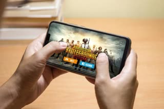 Boy commits suicide after losing PUBG game  പബ്‌ജി ഗെയിമിൽ തോറ്റതിനെത്തുടർന്ന് 16കാരൻ ആത്‌മഹത്യ ചെയ്‌തു  പബ്‌ജിയിൽ തോറ്റ വിഷമത്തിൽ 16 കാരൻ ആത്‌മഹത്യ ചെയ്‌തു  16 year old boy committed suicide after losing a PUBG game