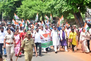 Congress leaders, workers stage dharna in bhubaneswar