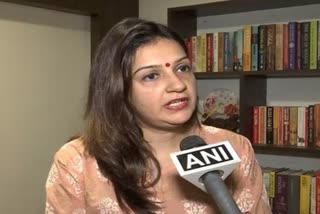 शिवसेना सांसद प्रियंका चतुर्वेदी , Priyanka Chaturvedi on presidential candidates