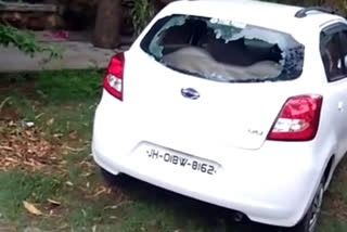 Half a dozen vehicles vandalized in Ranchi