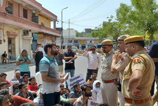 Upen Yadav Protests At PCC