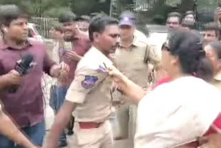 case filed against Renuka Chowdhury for holding a cop by his collar