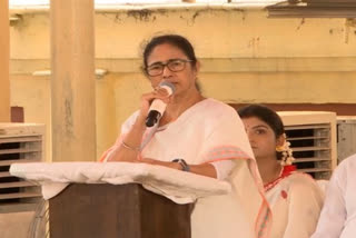 from-dakshineswar-mamata-slams-bjp-on-appeasement-politics