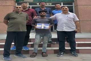 Sharp shooter of Neeraj Bawania and Tillu Tajpuria gang arrested in Rohini