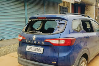 several-vehicles-vandalized-in-gumla