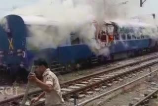 Chapra Train Burned