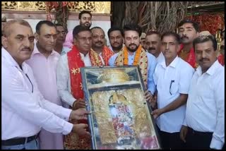 Anurag Thakur at Maa Chintpurni Temple