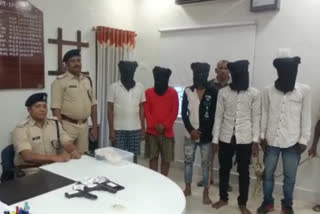 सीतामढ़ी में 5 अपराधी गिरफ्तार