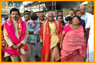 Bandaru Dattatreya visits Tirupati Temple