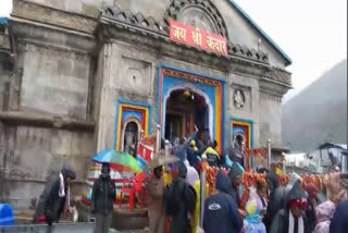 Weather changed in Badrinath Dham