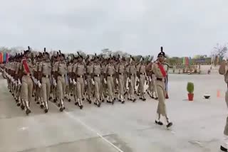 900 CRPF jawans took oath of service to nation