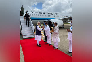 Prime Minister Narendra Modi arrived here on Monday on a two-day visit to Karnataka, during which he will be participating in a series of events in the city and Mysuru