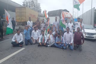 road block by NCP activists in Thane