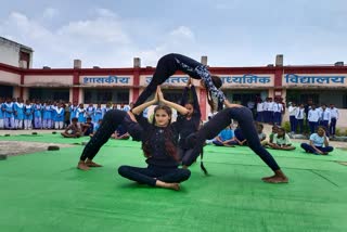 school of Dhamtari created a different identity in Yoga