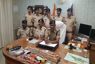 ज्वेलर्स शॉप में हुए लूटकांड का पुलिस ने किया खुलासा