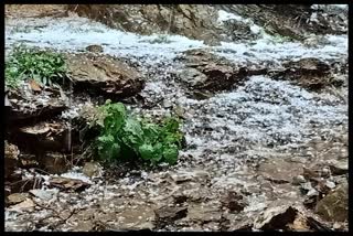 Rain and hailstorm in Kullu