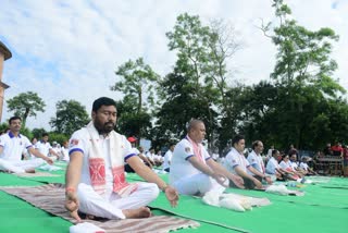international-yoga-day-celebrate-in-sivasagar
