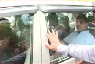 RAHUL REACHES ED OFFICE ON FIFTH DAY INQUIRY CONTINUES