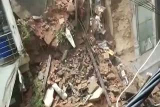 Gwalior building collapsed cctv footage